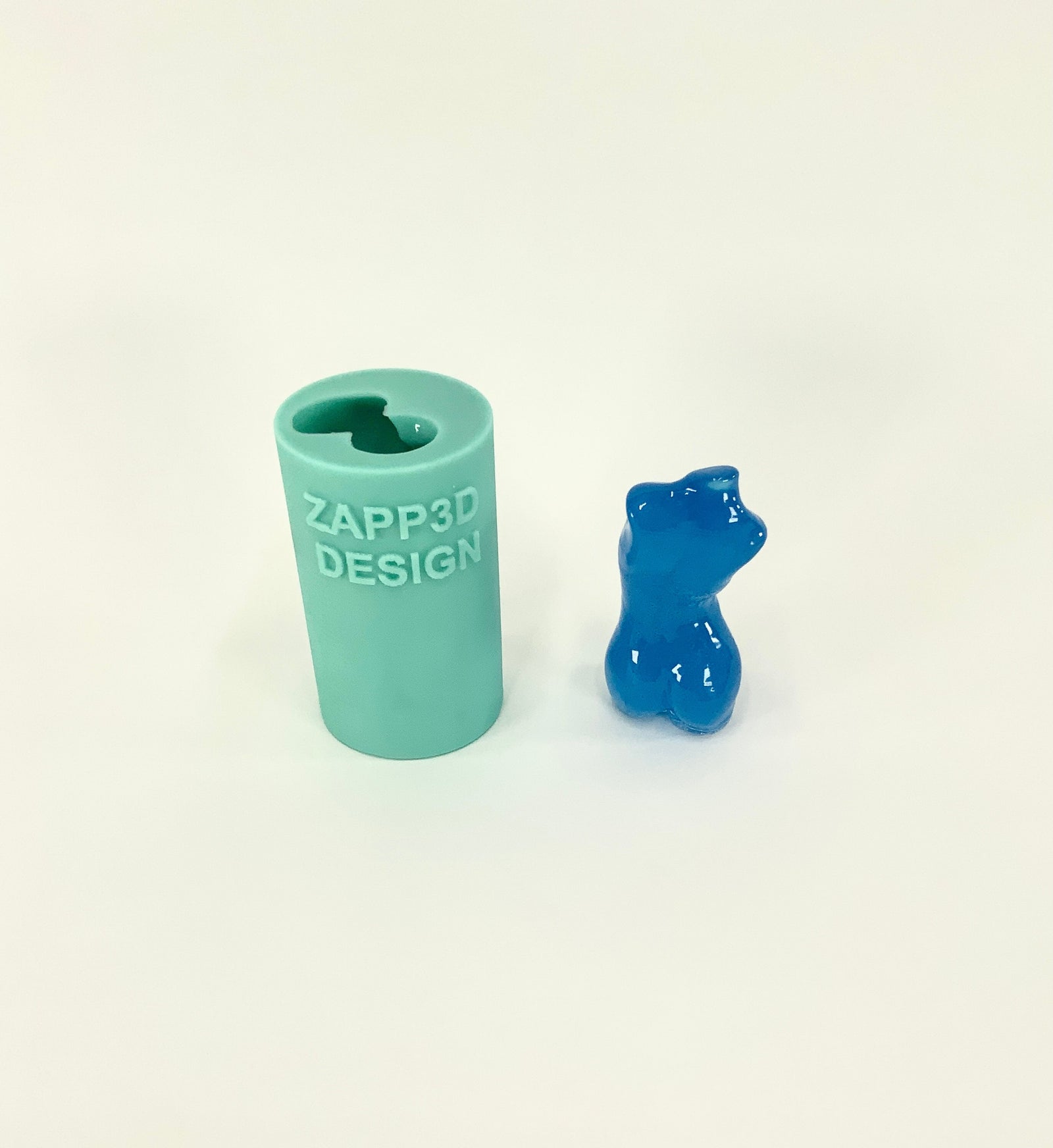 Pregnant Torso Body Shape Mold for Resin