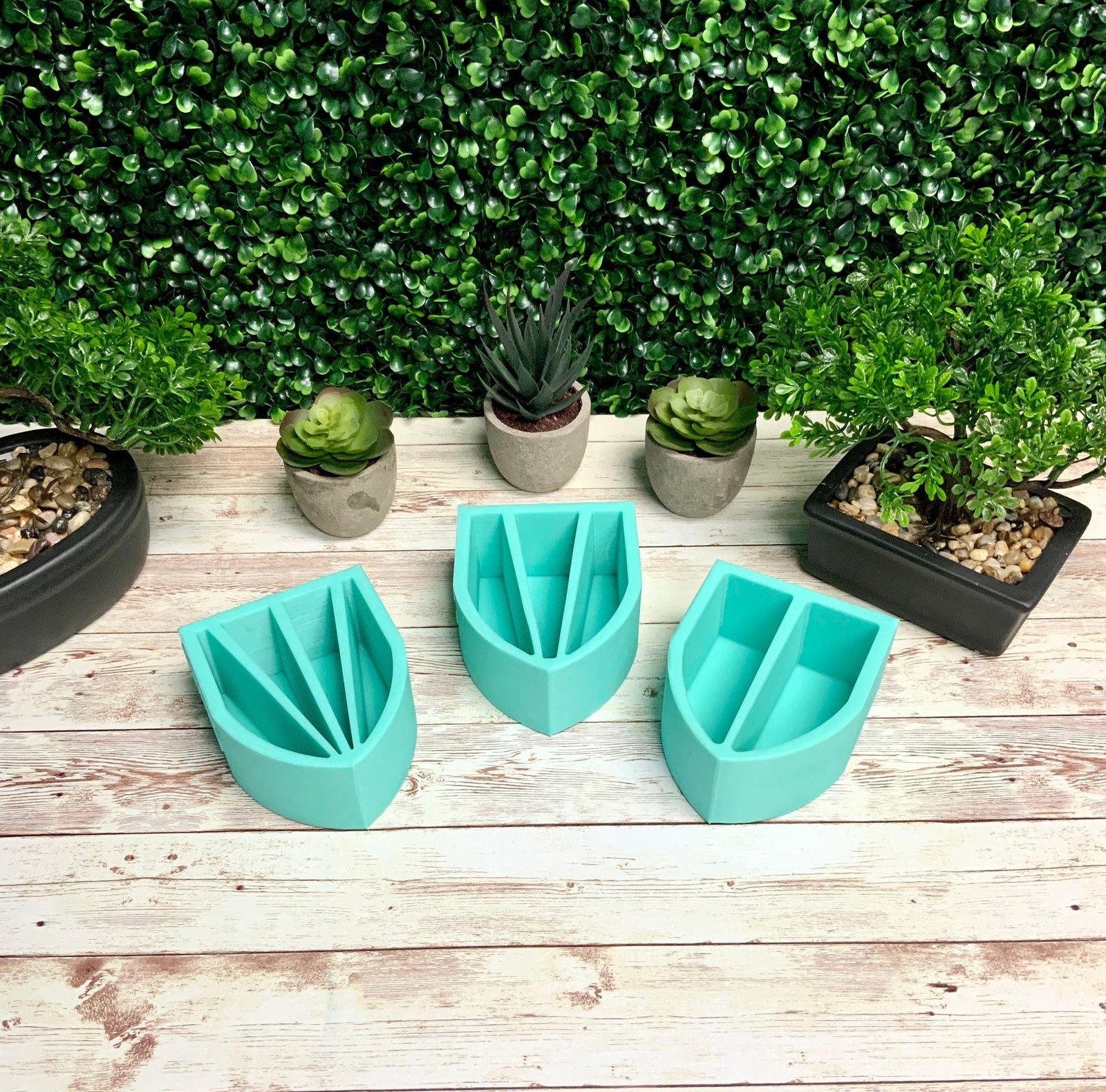 Silicone Split Pouring Cups with Dividers for Resin/Acrylic Paint Pouring, 3 SIZES