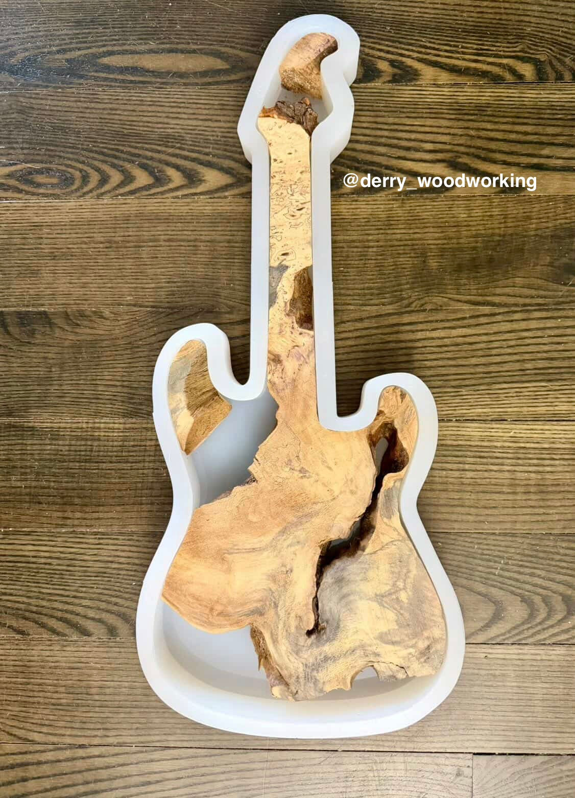 20" x 8.5" x 1.25" Guitar Mold, Guitar Charcuterie Mold, Pick Coaster Mold