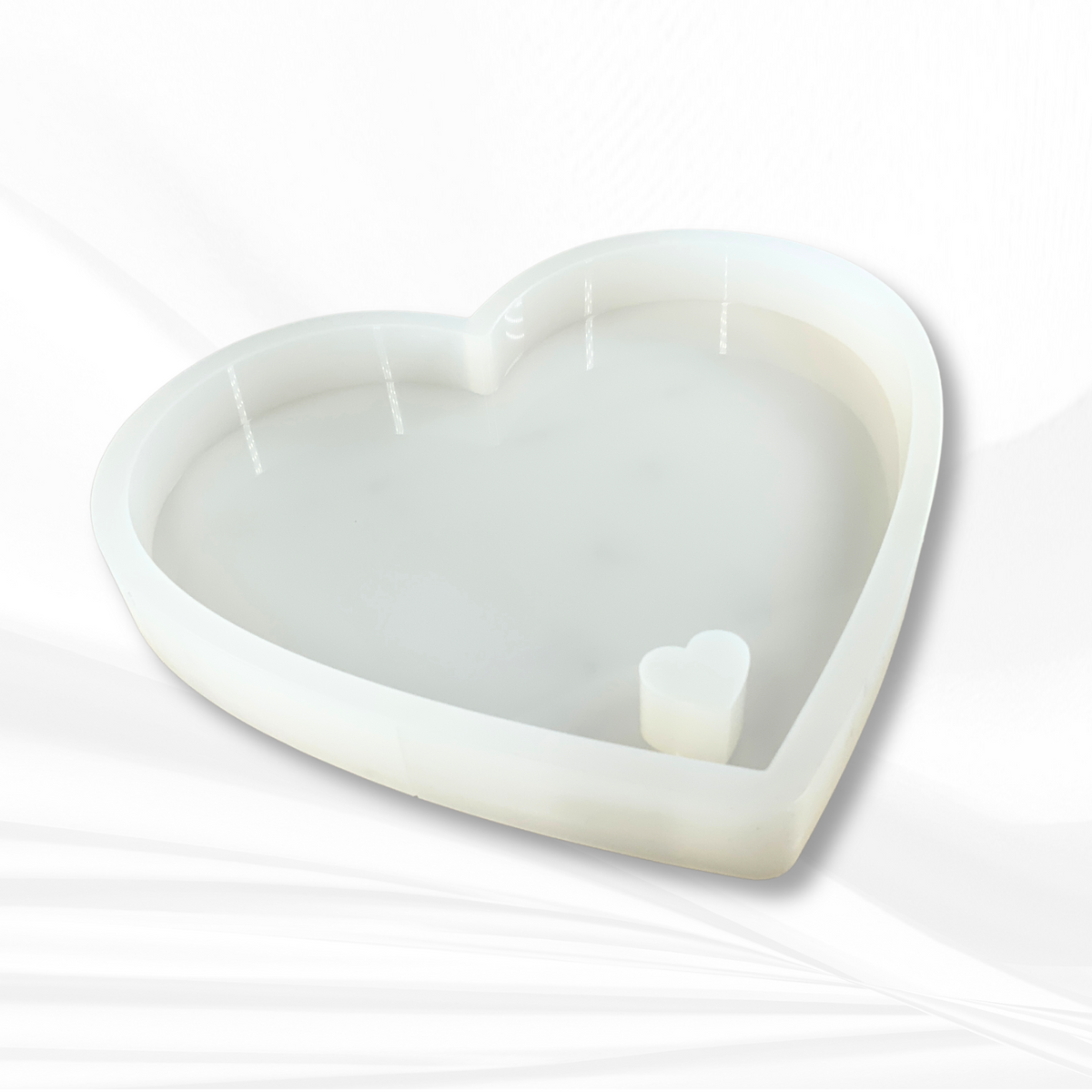 13"x 11.5"x 1.25" Heart Charcuterie Board Silicone Mold - Serving Board Mold