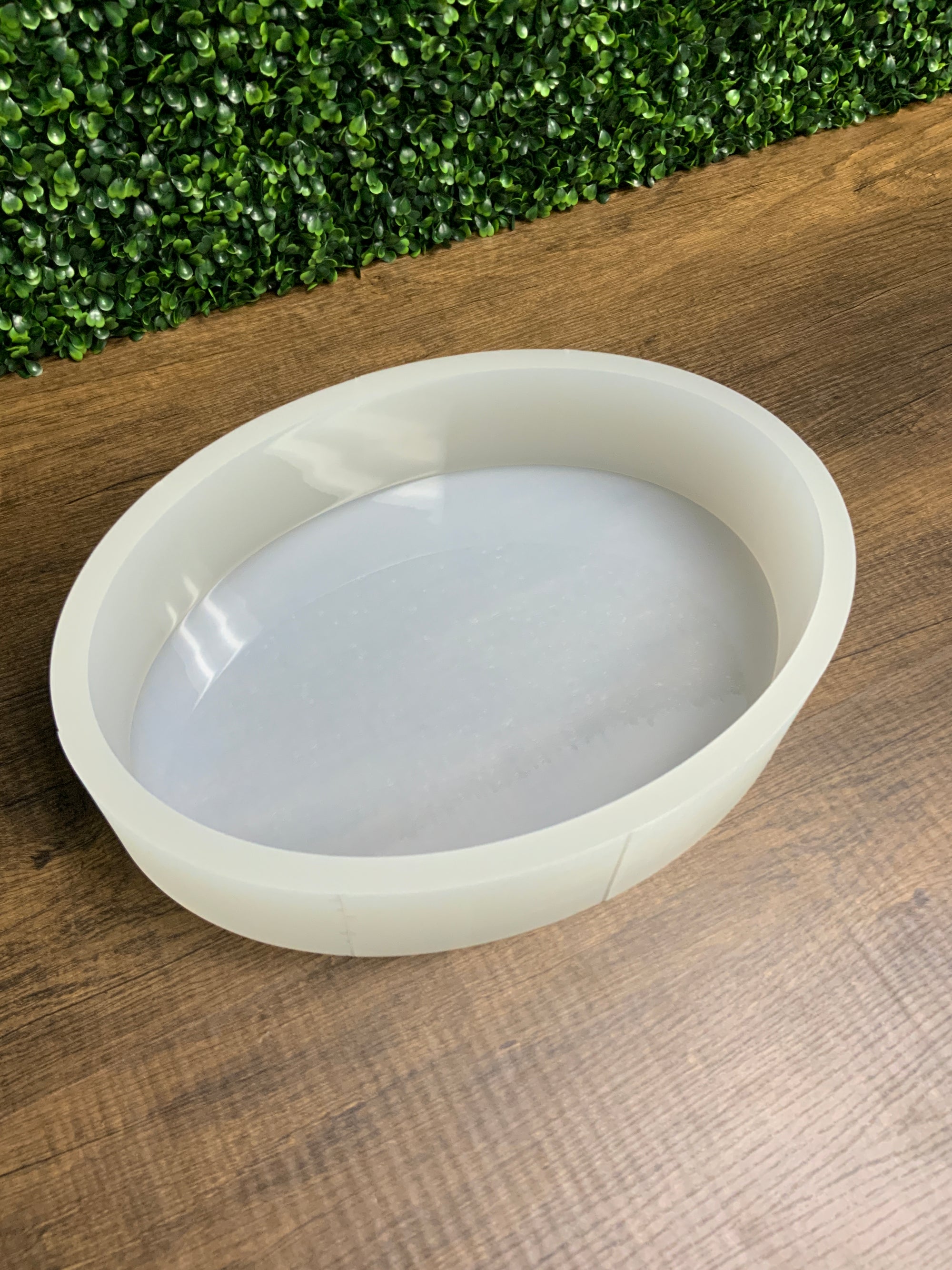 Deep Oval Mold | 14" x10" x 3" |