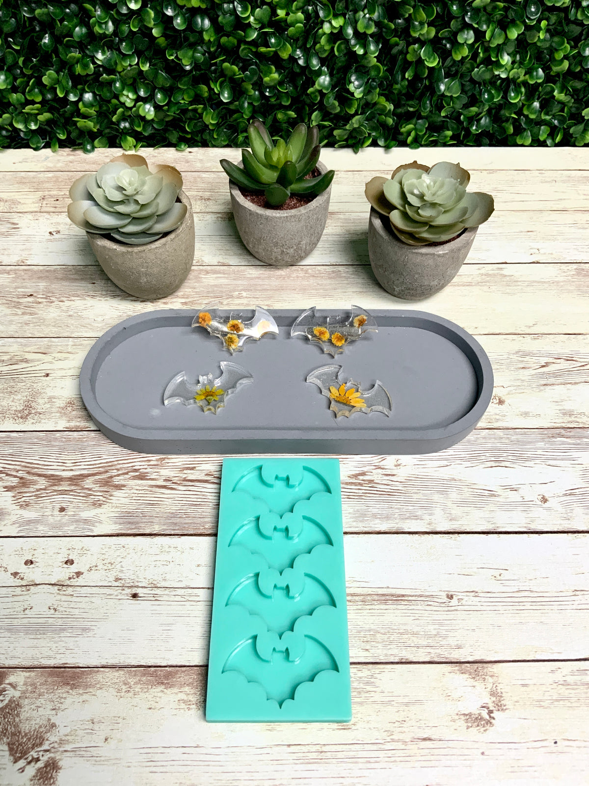 Bat Mold | 2"x1.25"x.25" | Keychain Molds, Hairclip Mold, Magnet Mold, Halloween Mold