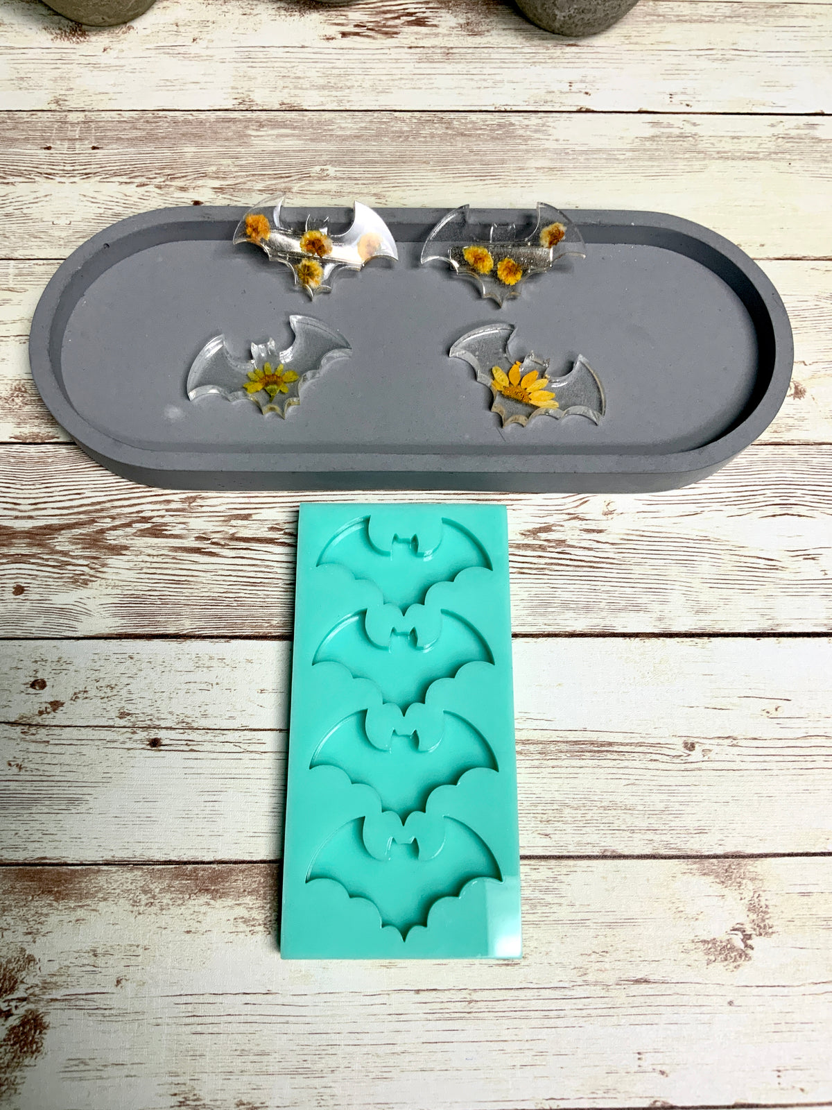 Bat Mold | 2"x1.25"x.25" | Keychain Molds, Hairclip Mold, Magnet Mold, Halloween Mold