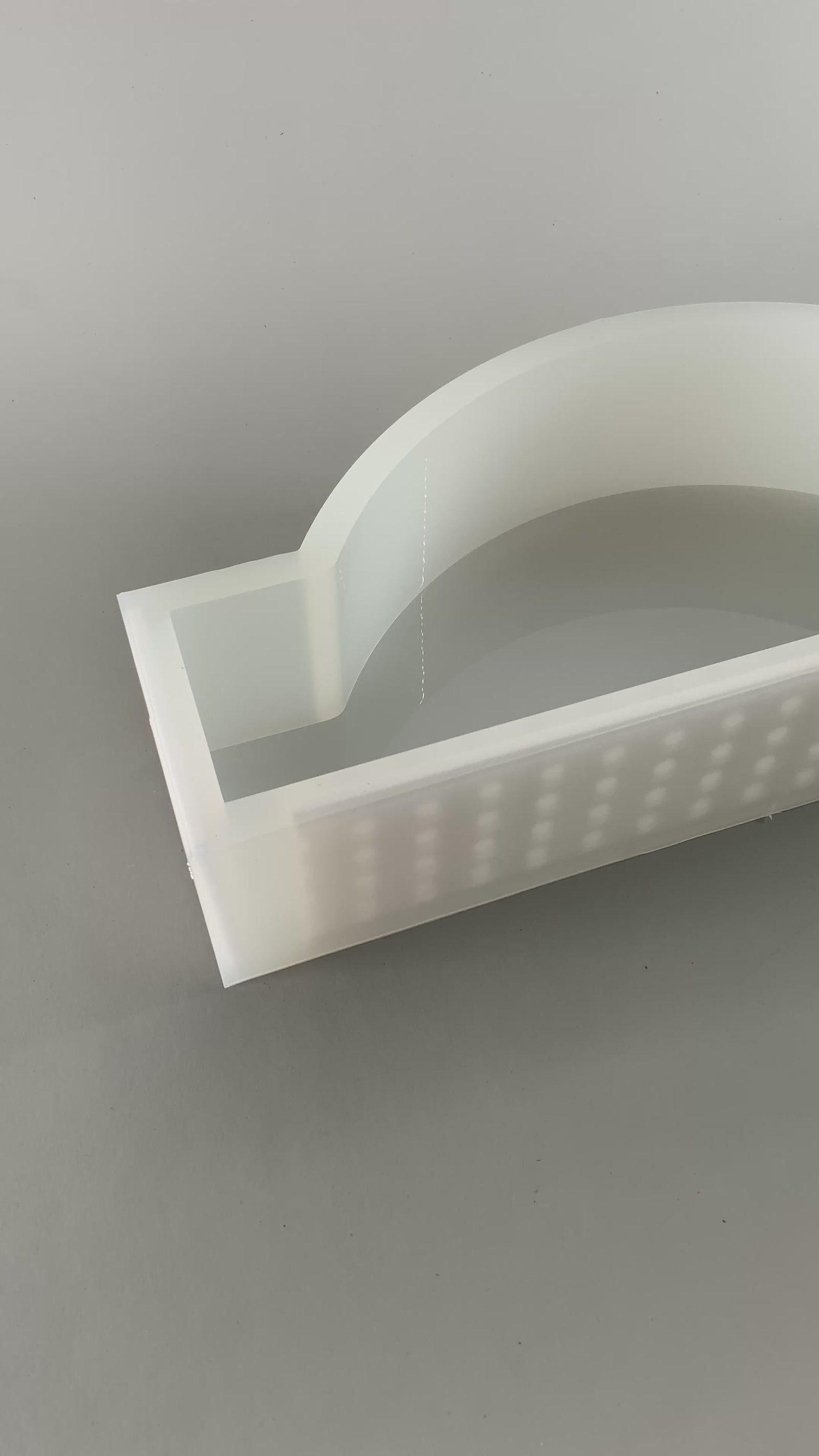 14" x 5.5" x 3" Deep Rectangle Silicone Mold with Arched Center