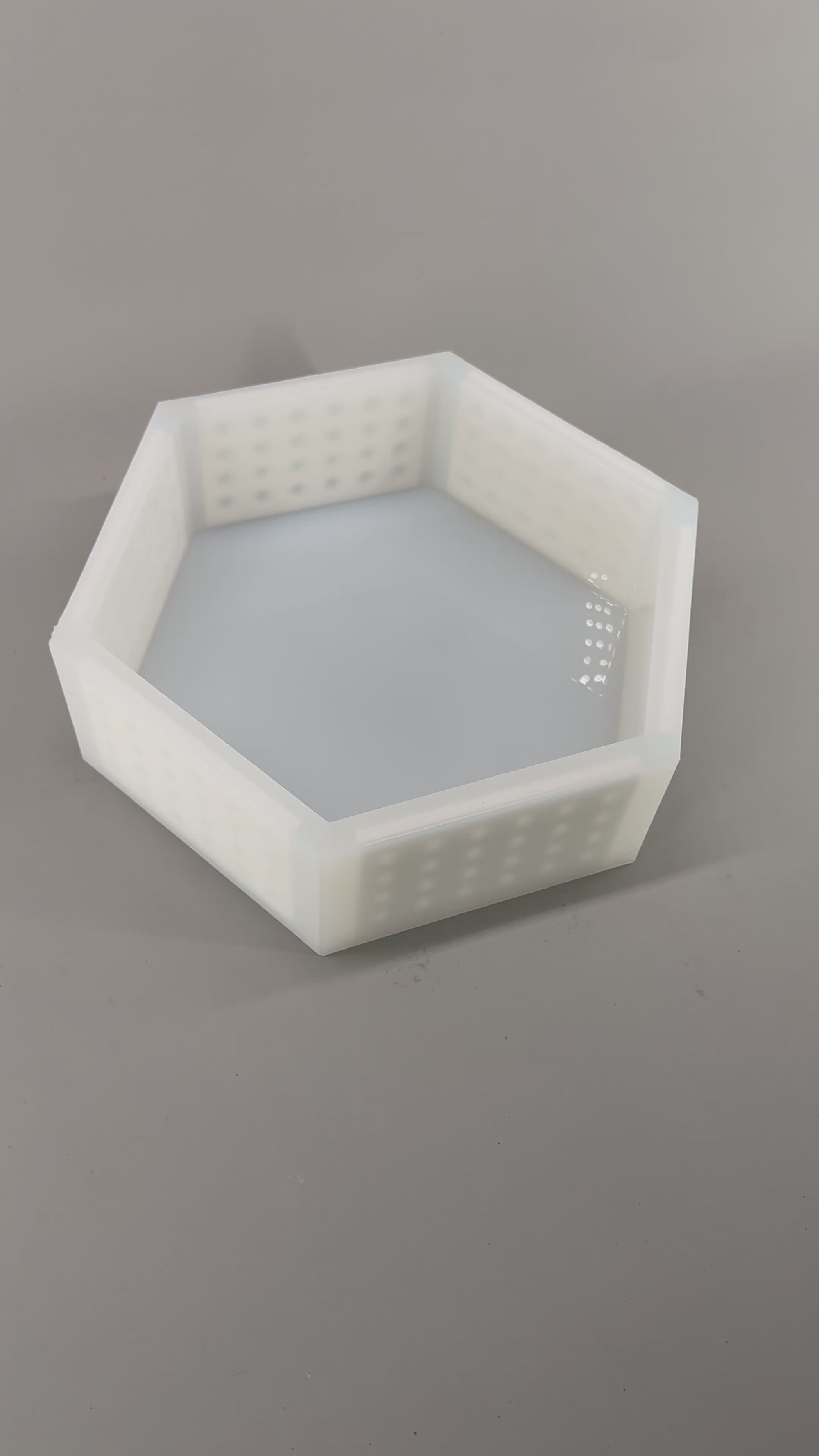 9"x 10.4"x3" Hexagon Silicone Mold