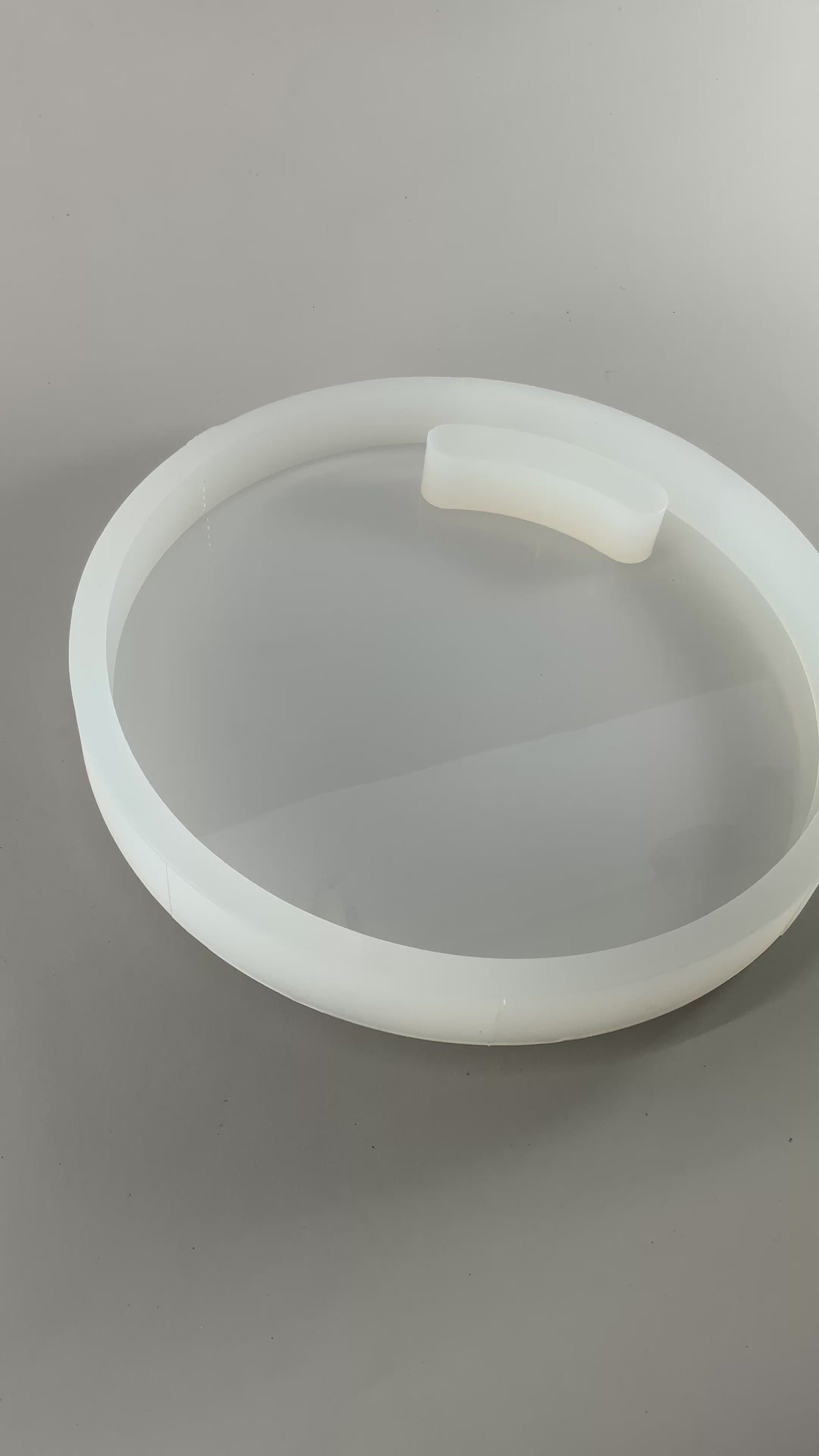 12"x 1.25" Round Charcuterie Board Silicone Mold - Serving Board Mold