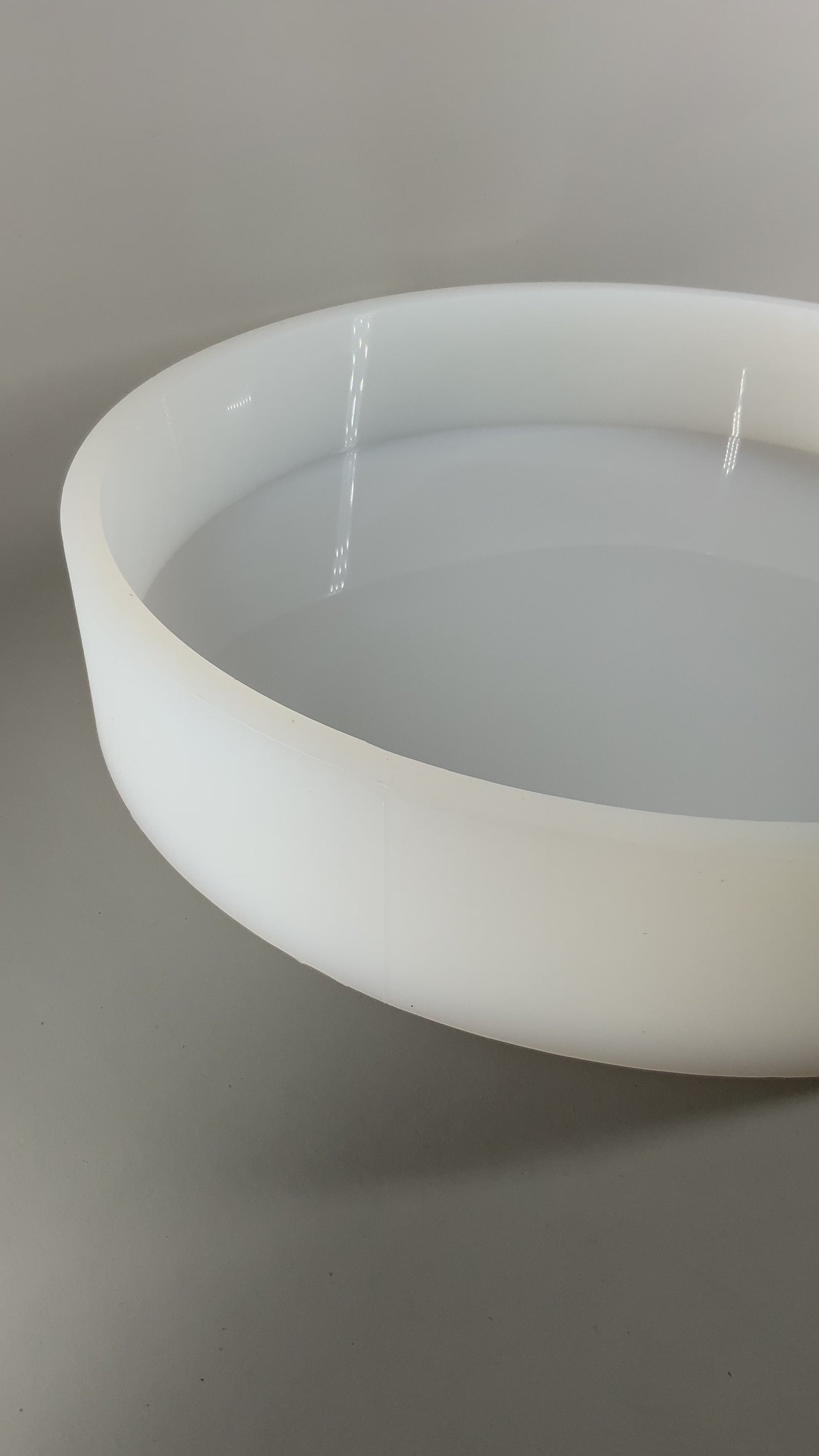 18" x 3" Round Table Silicone Mold