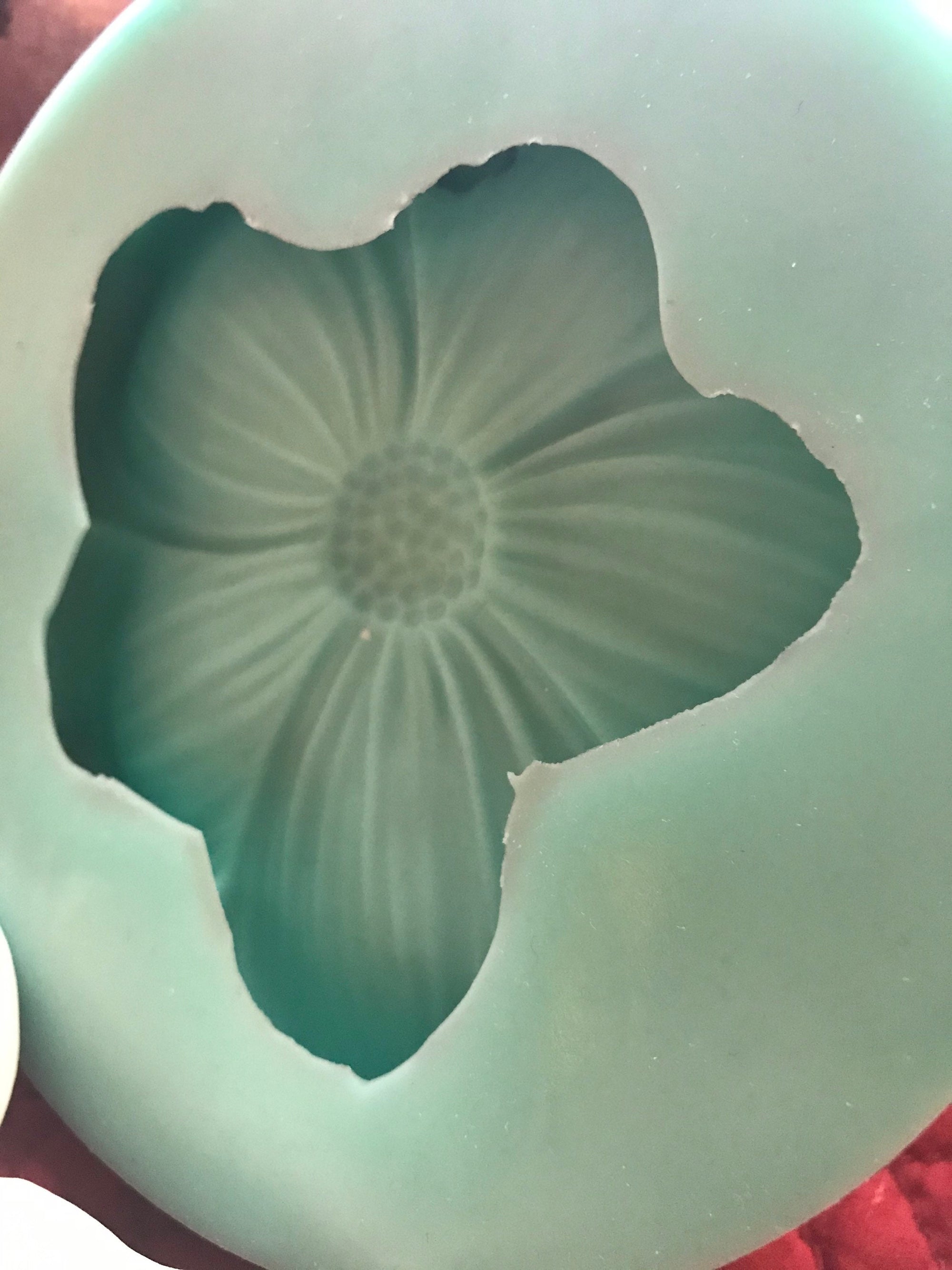 Flower Petal Dish with Butterfly Silicone Mold for Resin Crafting