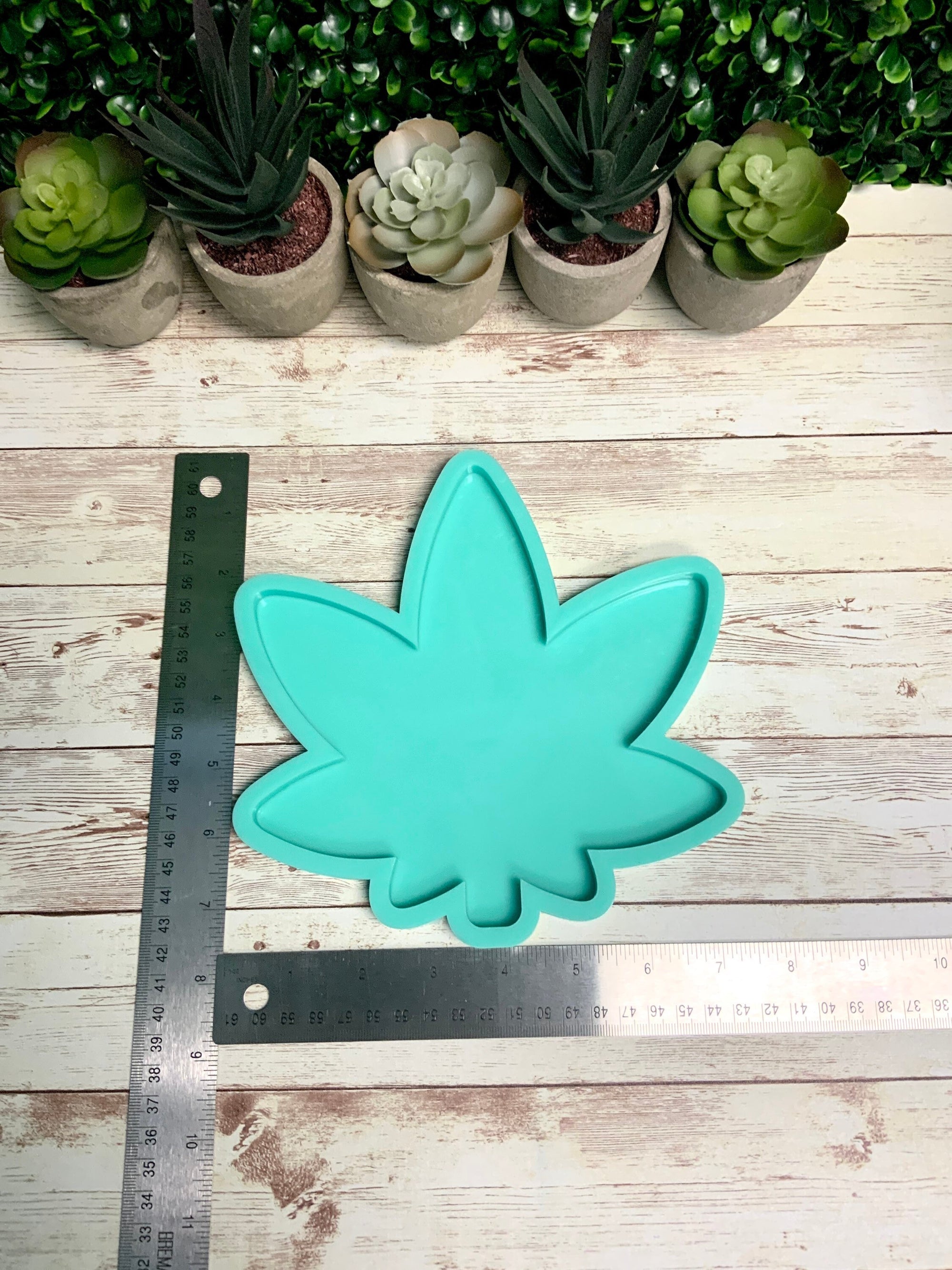 9 leaf pot plant Weed Pot Leaf FLAT Silicone Mold | 5”, 7”, 9”