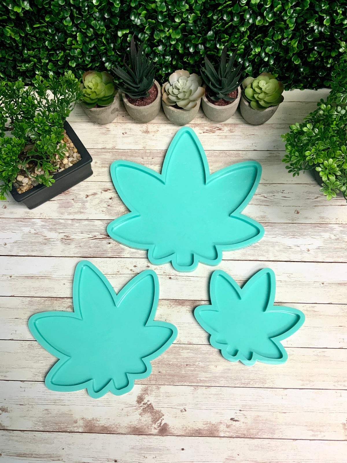 Weed Pot Leaf FLAT Silicone Mold | 5”, 7”, 9” |