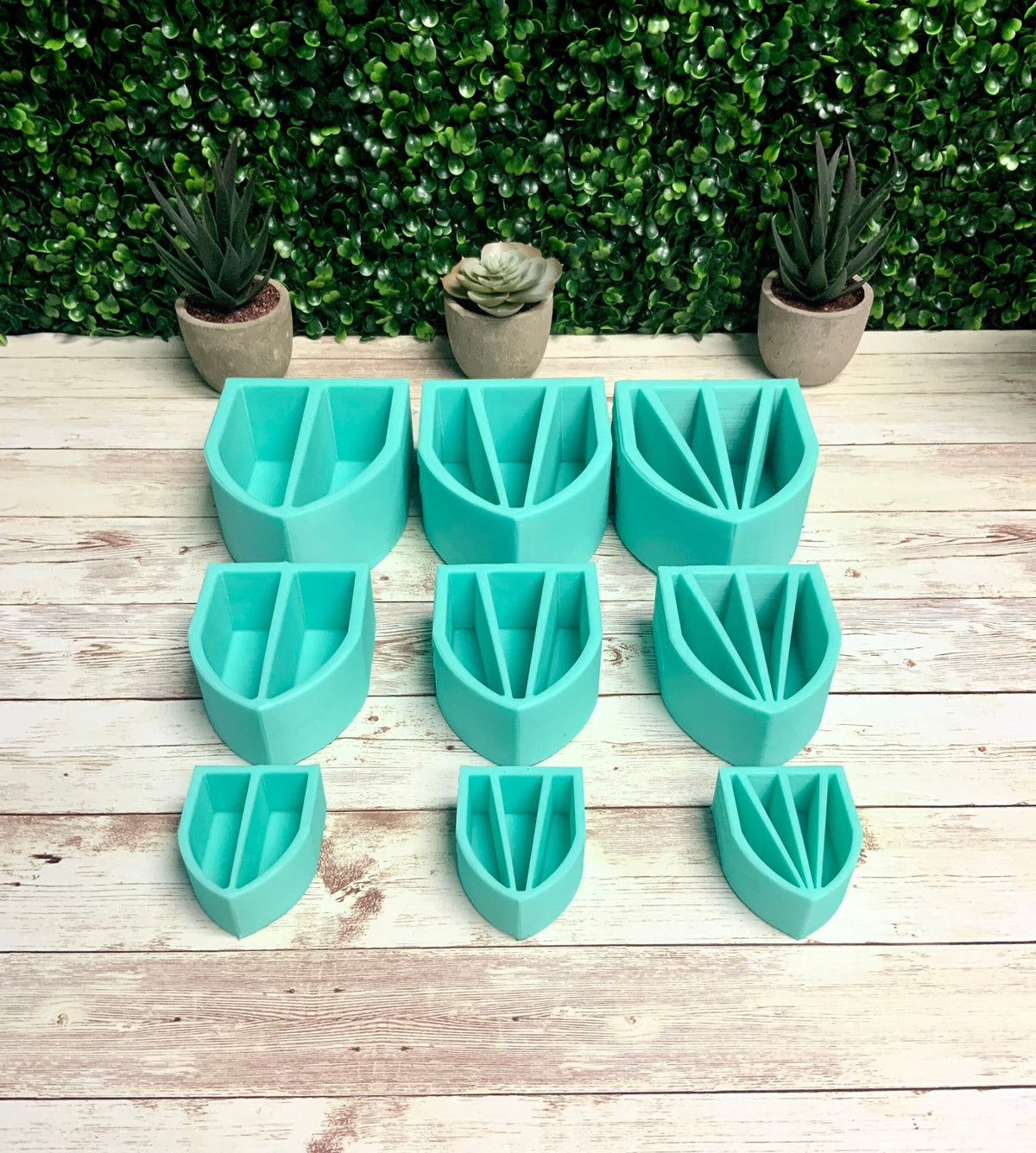 Silicone Split Pouring Cups with Dividers for Resin/Acrylic Paint Pouring, 3 SIZES