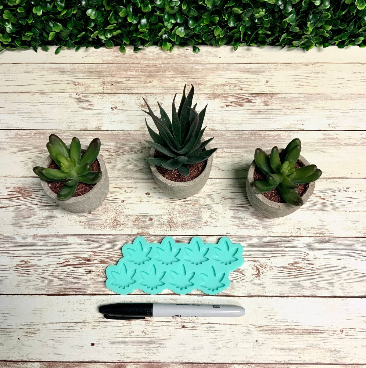 Pot Leaf Earring Molds, 2 Sizes, Weed Earring Molds