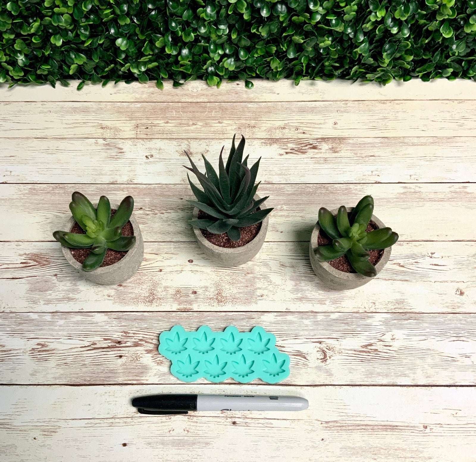 Pot Leaf Earring Molds, 2 Sizes, Weed Earring Molds